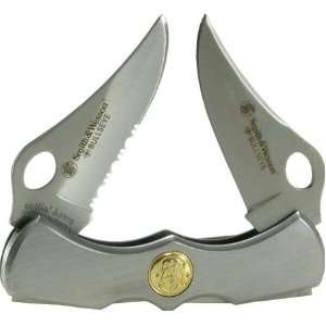  3.25 1 plain 1 serrated blad 