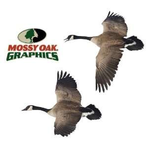  Mossy Oak Graphics 13009 Canada Goose Flying Left Decal 