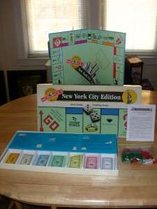 1994 95 Authorized Monopoly New York City Edition Game  