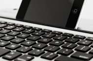 ZAGG KEYS Solo Streamlined Standalone Bluetooth Keyboard for iPad2 