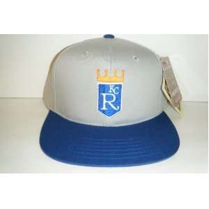 kansas City Royals vintage NWT cap Snapback Hat  Sports 