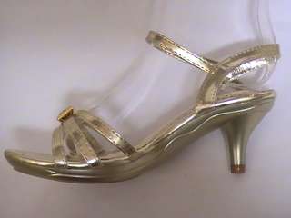 Girls Gold Dress Shoes Pageant Heels(T 28) Yt Sz 9  