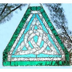   Triangular Celtic Knot Glass Art Design   10 x 10