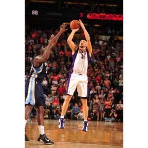  Memphis Grizzlies v Phoenix Suns Hedo Turkoglu by Barry 