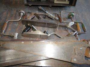 Shop Equipment Lot   Craftsman 12 Band Saw and Router Table, Misc 