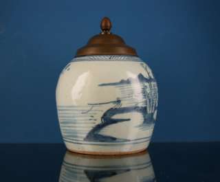 ANTIQUE CHINESE PORCELAIN BLUE & WHITE TOBACCO JAR 19th  