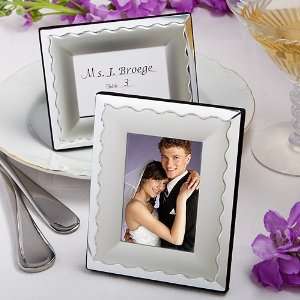Two tone silver metal place card/photo frames 
