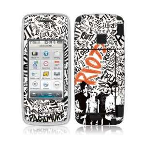   LG Voyager  VX10000  Paramore  Riot Skin Cell Phones & Accessories