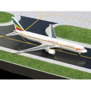  Gemini Jets Ethiopian B 767 300 Toys & Games
