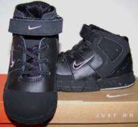 Boys or Girls Nike Double Figure Blk Basketball Shoes  