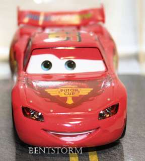  CARS 2 Lightning MCQUEEN Red Race Car Diecast Collector 