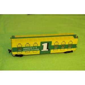  Antique Americas #1 Cleaner Yellow/Green Box Car 