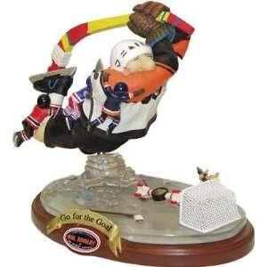  Philadelphia Flyers Slap Shot Rivalry Figurine Sports 