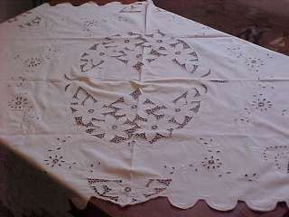 Grt Vintage Madeira Linen Cutwork Needlace Tablecloth  
