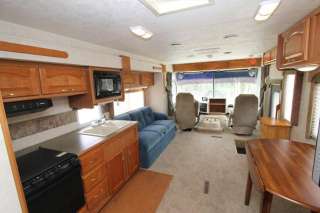 used rv 01 DAMON 2 SLIDE LOW MILE LOADED NICE FREE DELIVERY OR 