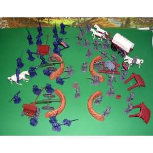 Civil War Piece Figures Set with Covered Wagon Siege Mortar Bunkers 