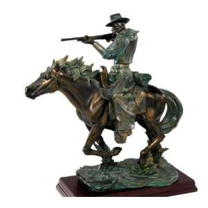  Bronze Finish Wild West Cowboy Sharp Shooter Sculpture Man 
