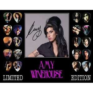  Amy Winehouse Framed 20 Guitar Pick Set Platinum Musical 