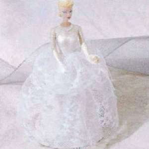  QXI6812 Wedding Day Barbie 4th Hallmark Ornament 1997 