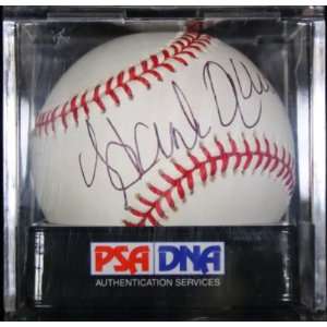  Hank Aaron Signed Baseball Graded Psa/dna 9 Mint 