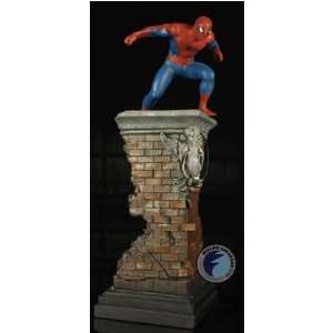  Spider Man (Building) Statue Bowen Designs Toys & Games