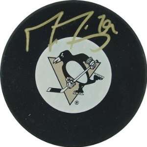  Marc Andre Fleury Signed Puck   in Gold   Autographed NHL 