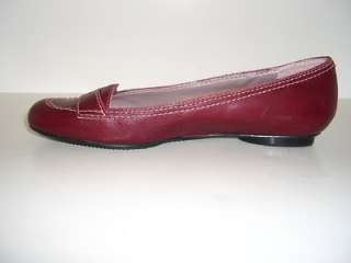 BANDOLINO Womens Shoes Red Leather Flats Size 6.5  