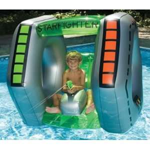    STARFIGHTER SUPER SQUIRTER INFLATABLE POOL FLOAT Toys & Games