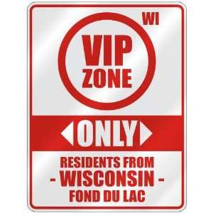   FROM FOND DU LAC  PARKING SIGN USA CITY WISCONSIN