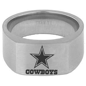  Team Titanium Dallas Cowboys 10mm Signet Ring Sports 