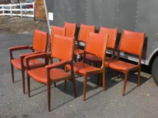 Eight Danish Modern Rosewood Dining Chairs (1026)r.  