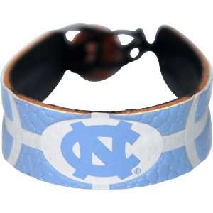  North Carolina Tar Heels Team Color Basketball Bracelet 