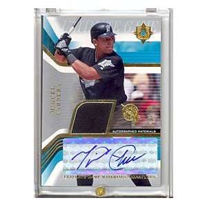   Ultimate Collection Game Materials Signature Card Sports Collectibles