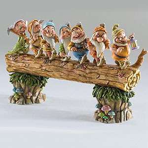 Enesco Jim Shore Disney Snow White Seven Dwarfs On Log 4005434  