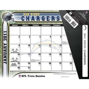 Turner San Diego Chargers 2011 22x17 Desk Calendar  Sports 