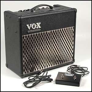 Vox Valvetronix AD30VT Combo Guitar Amp • w/Foor Pedal & Tube Pre 