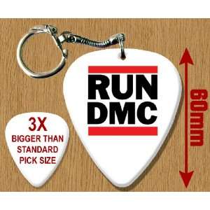  Run Dmc BIG Guitar Pick Keyring Musical Instruments