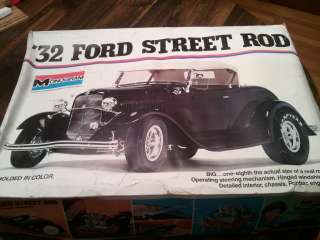 Monogram 1/8 1932 Ford Street Rod Kit # 2602 Complete KIT  