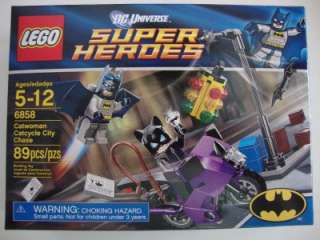 LEGO DC UNIVERSE SUPERHEROES 6858 CATWOMAN CATCYCLE CITY CHASE 