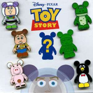 DISNEY VINYLMATION COLLECTION TOY STORY + MYSTERY PIN  