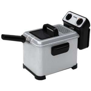 fal FR4046002 Filtra Pro 2.6 lb / 3 Little Deep Fryer with Stainless 