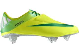   Soccer Cleat  & Best Rated Products