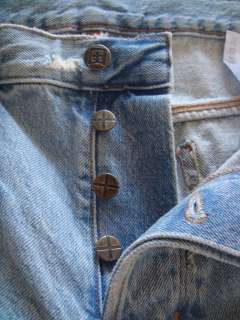 Details faded effect, worn effect, skinny, mid rise, dark wash 