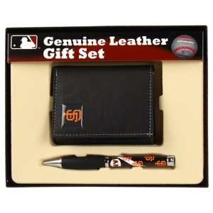  San Francisco Giants Leather Tri Fold Wallet & Comfort 