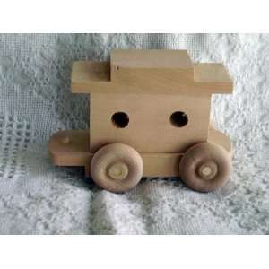  WOODEN TOY TRAIN CABOOSE CAR  L Toys & Games