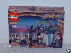 Lego Harry Potter #4735 Slytherin House New MISB  