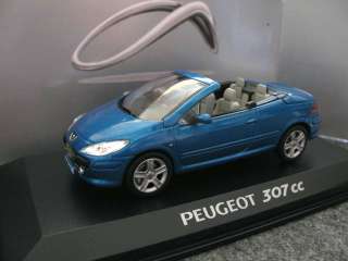 43 Norev Peugeot 307cc (removeable roof) dealer box  