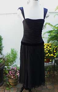 NWT Vera Wong Black Silk Cocktail Dress Size 8  