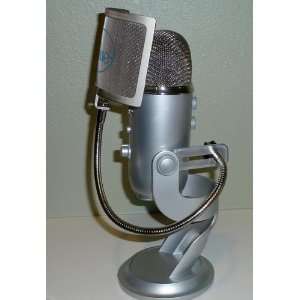  Blue Microphones Yeti USB Microphone   Silver Edition 