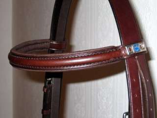 Very fashionable browband that softly padded. Traditional Stubben 1001 